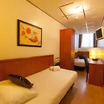 The Townhouse Hotel