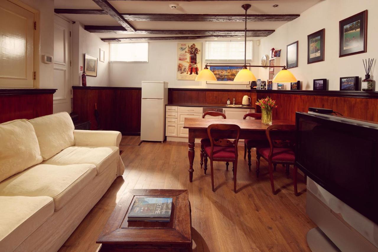 Bed and breakfast Realeneiland 2*