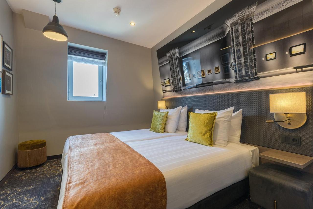 Leonardo Boutique Museumhotel 4*