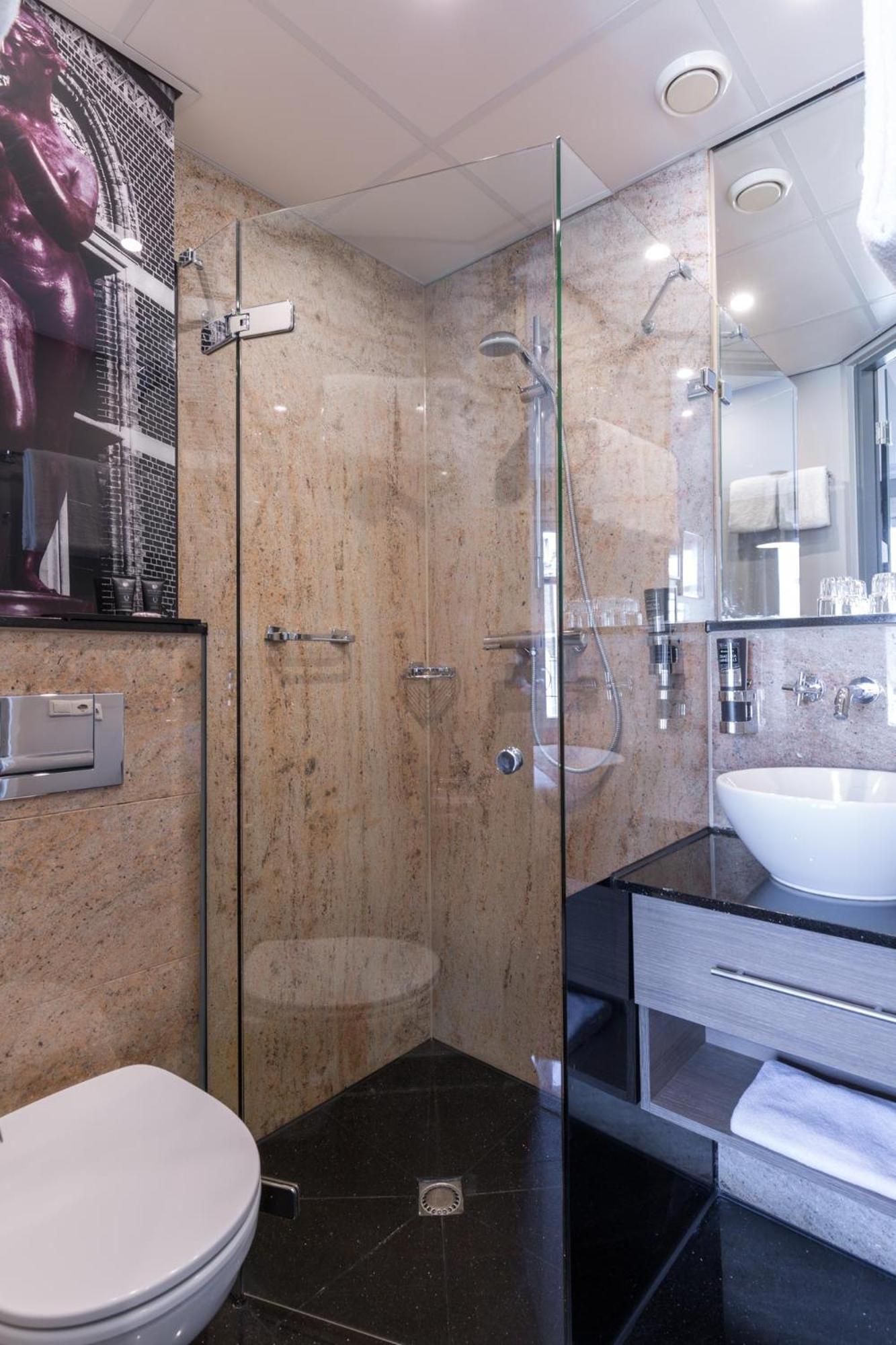 Leonardo Boutique Museumhotel Hotel 4*