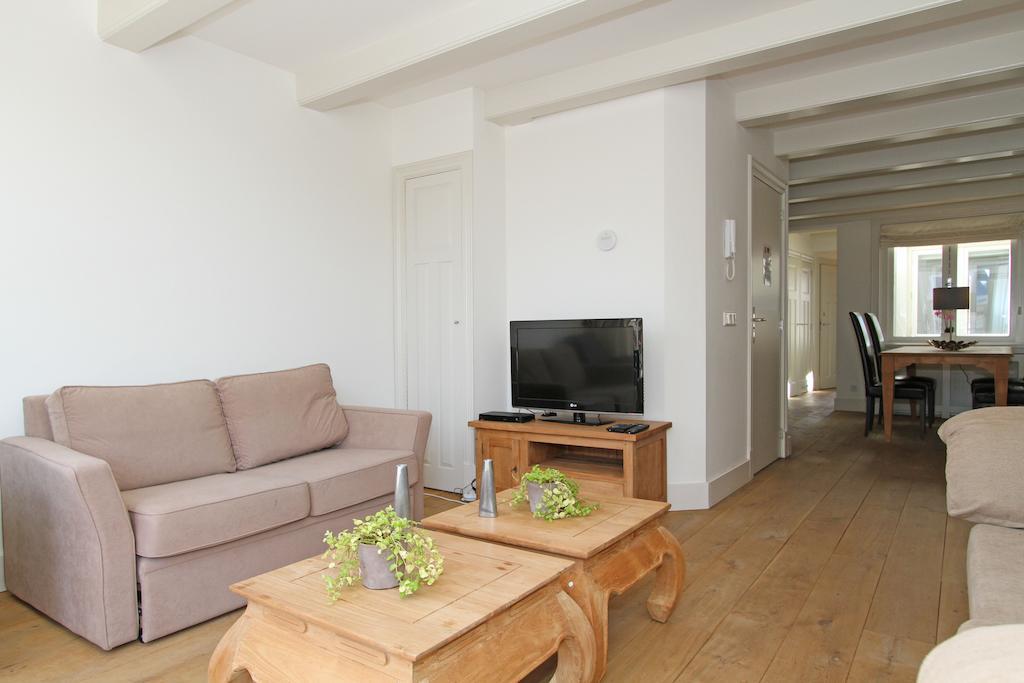 136-2 Cozy Spacious Jordaan *non Smoking* Appartement