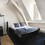 Amsterhome Hotel