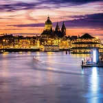 Botel Lena Maria