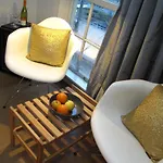Sleep In Amsterdam B&B
