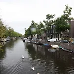 Stadhouderskade Apartment