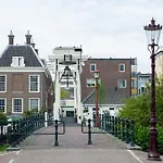 City Iland Apartment