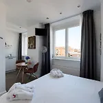 B&B Helmers
