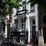 Floris Hotel