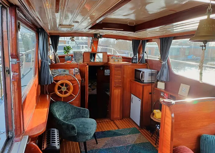 Motorjacht Flint