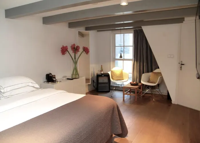 Sleep In Amsterdam B&B