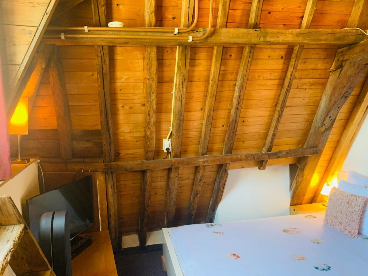 Gasthof Amsterdam Central Guest House