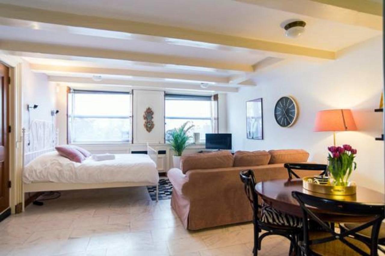 Ground Floor Keizersgracht Studio Canalview