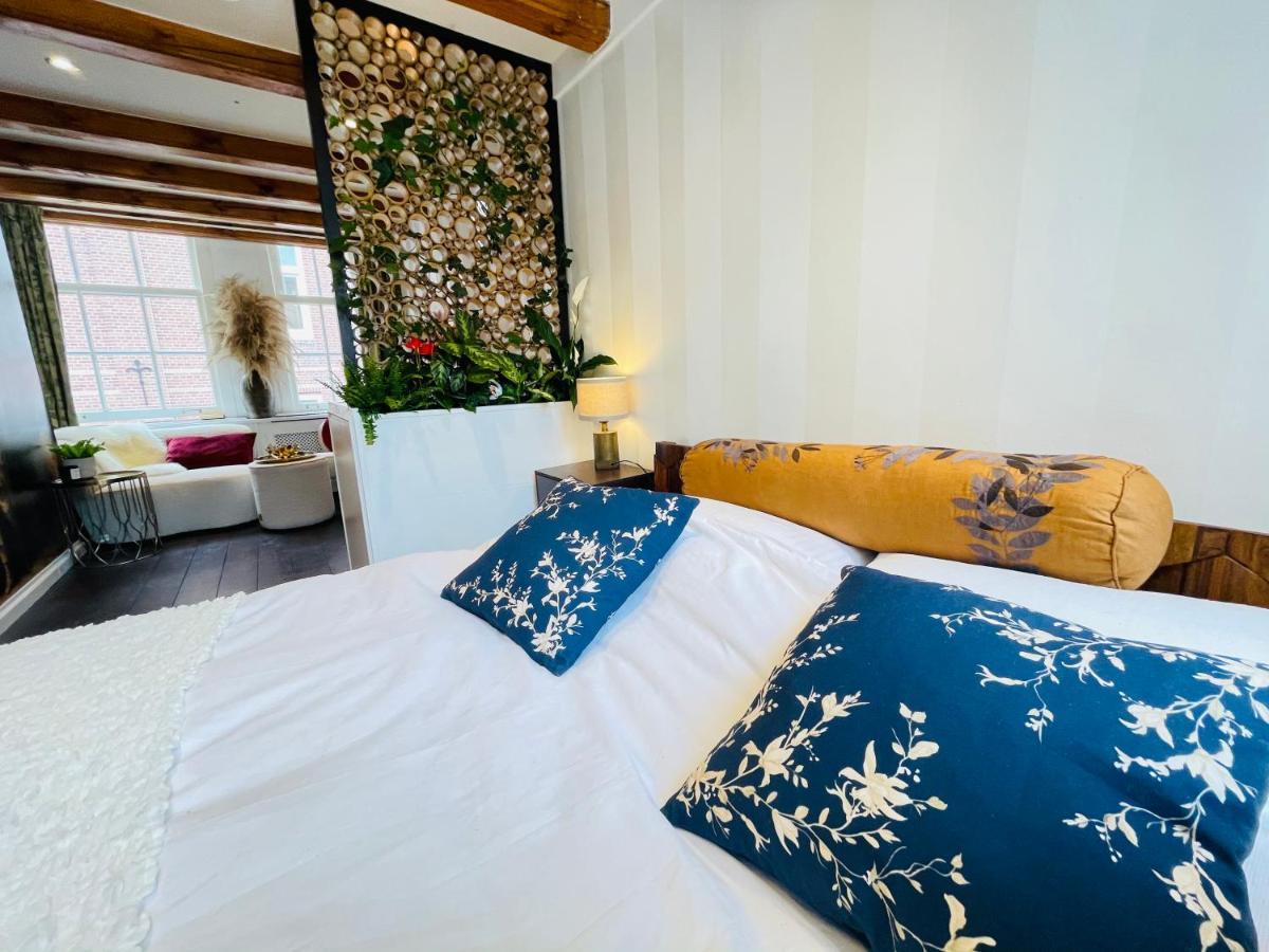Luxury Suites The Enlightened House Couette-café Amsterdam