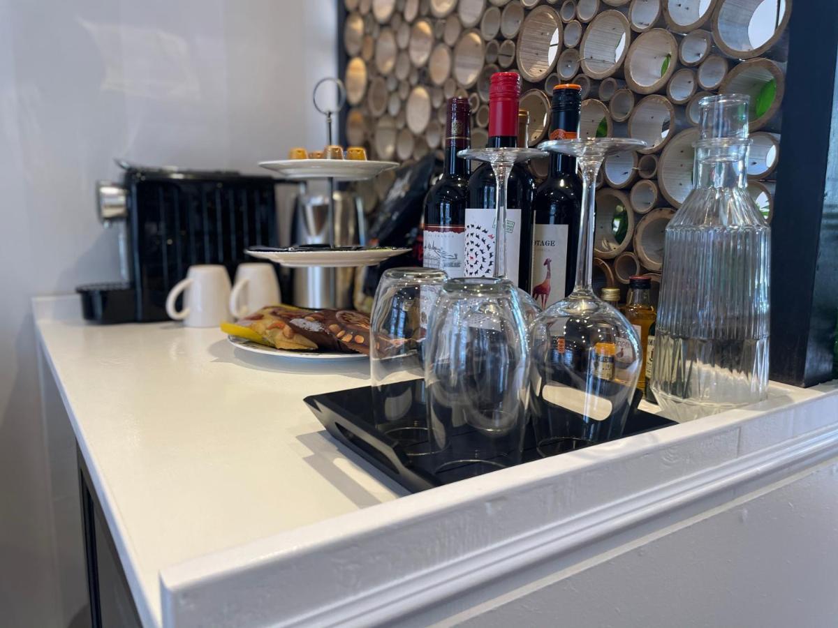 Luxury Suites The Enlightened House Couette-café *