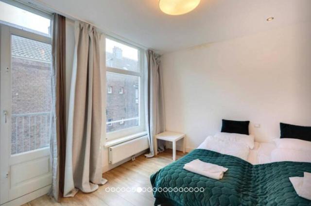 Luxurious Canalview Apt With Patio Centre *