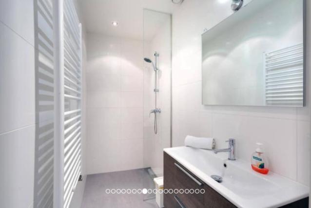 Luxurious Canalview Apt With Patio Centre Hébergement de vacances Amsterdam