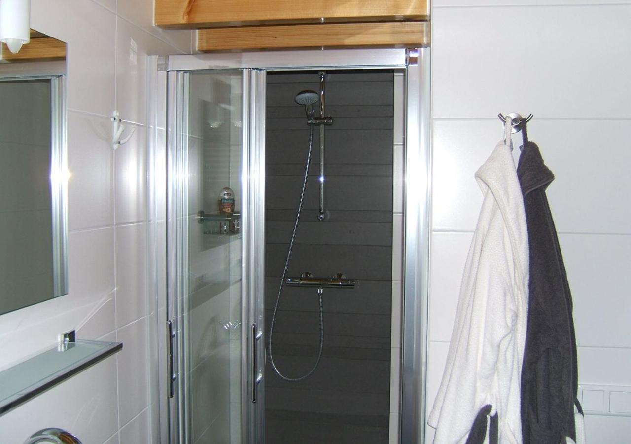 Watervilla-albertje Bed & Breakfast Amsterdam