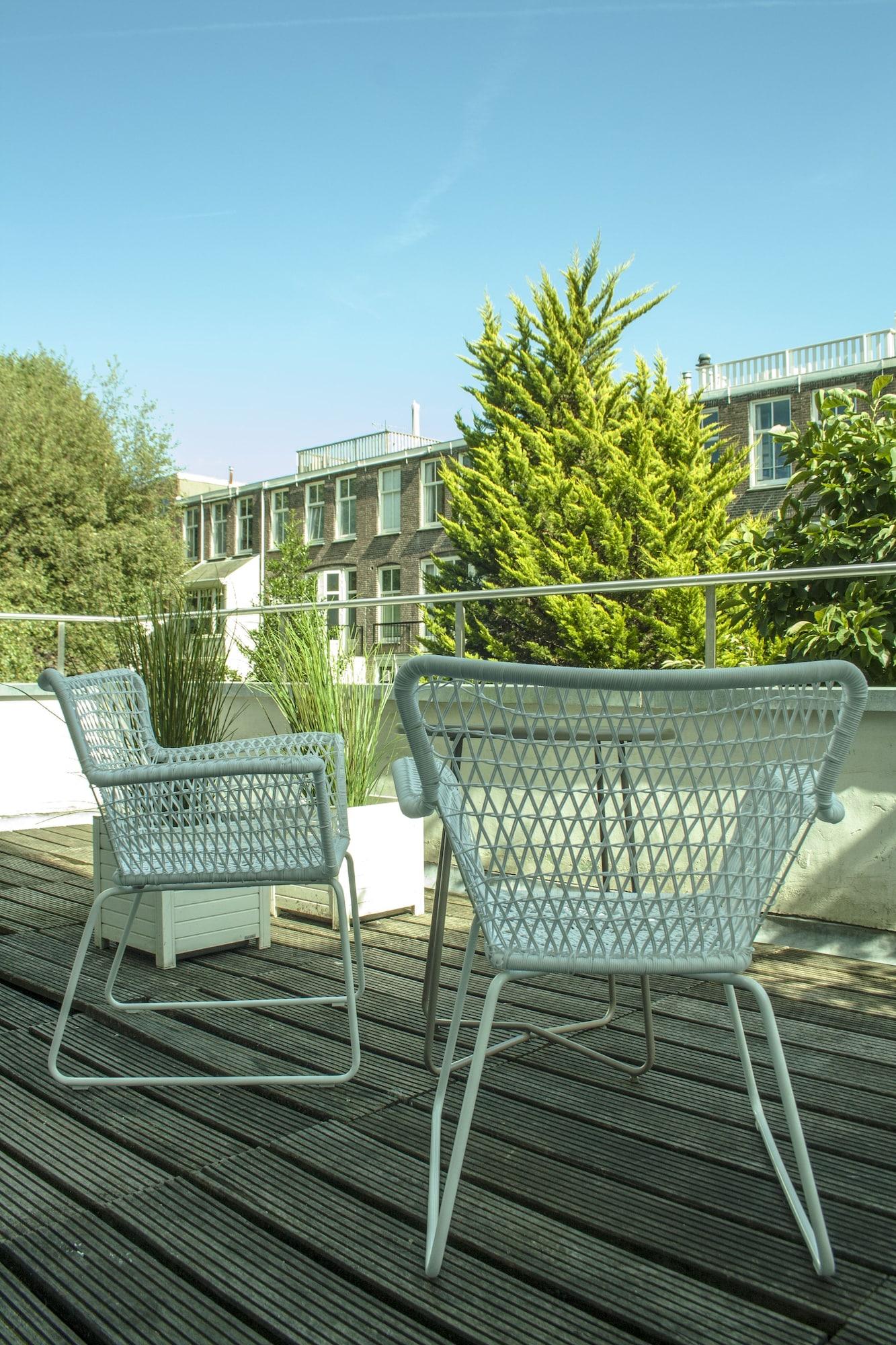 The Neighbour's Magnolia Hotel 3*