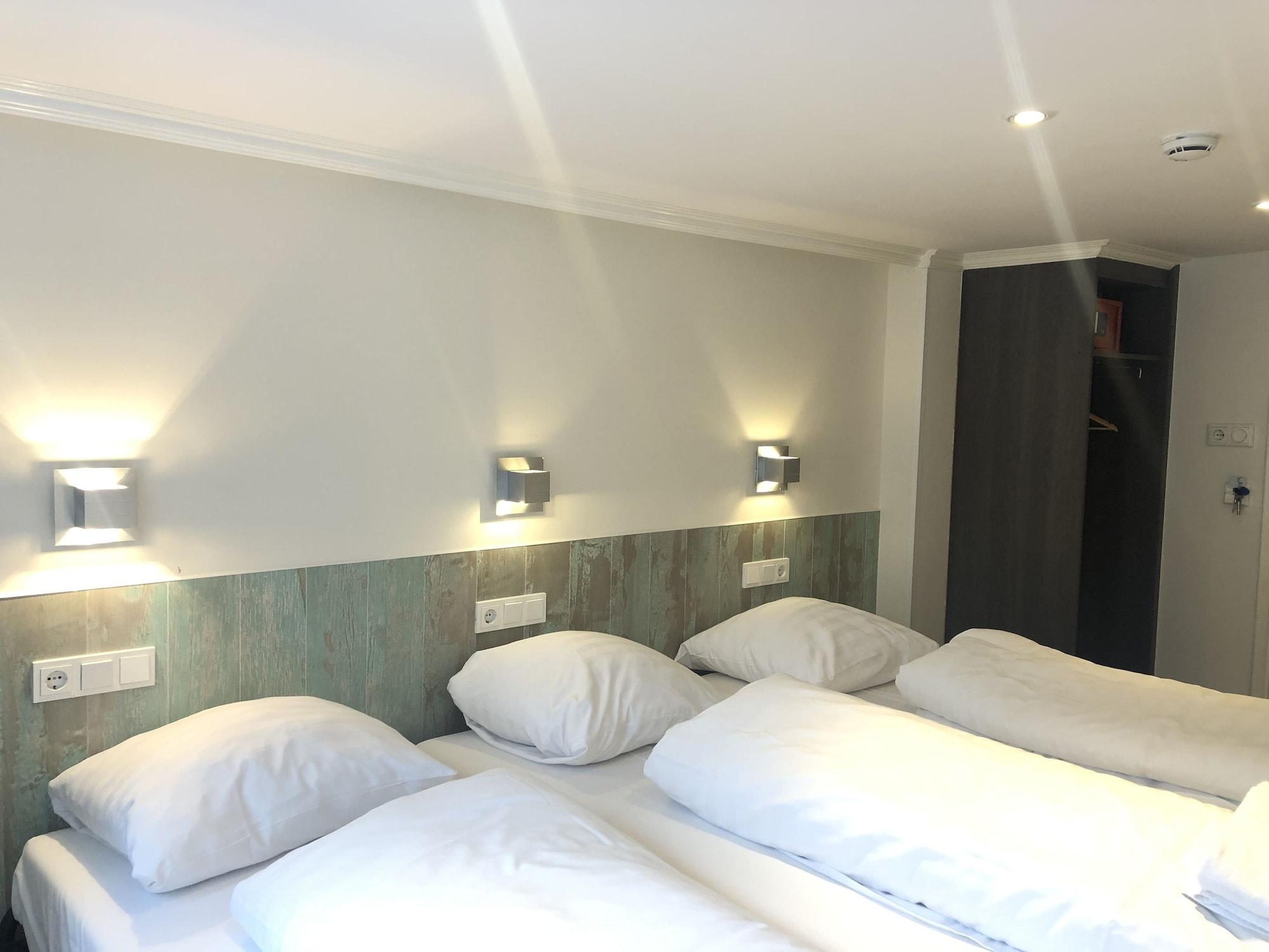 Damrak Hotel Ámsterdam