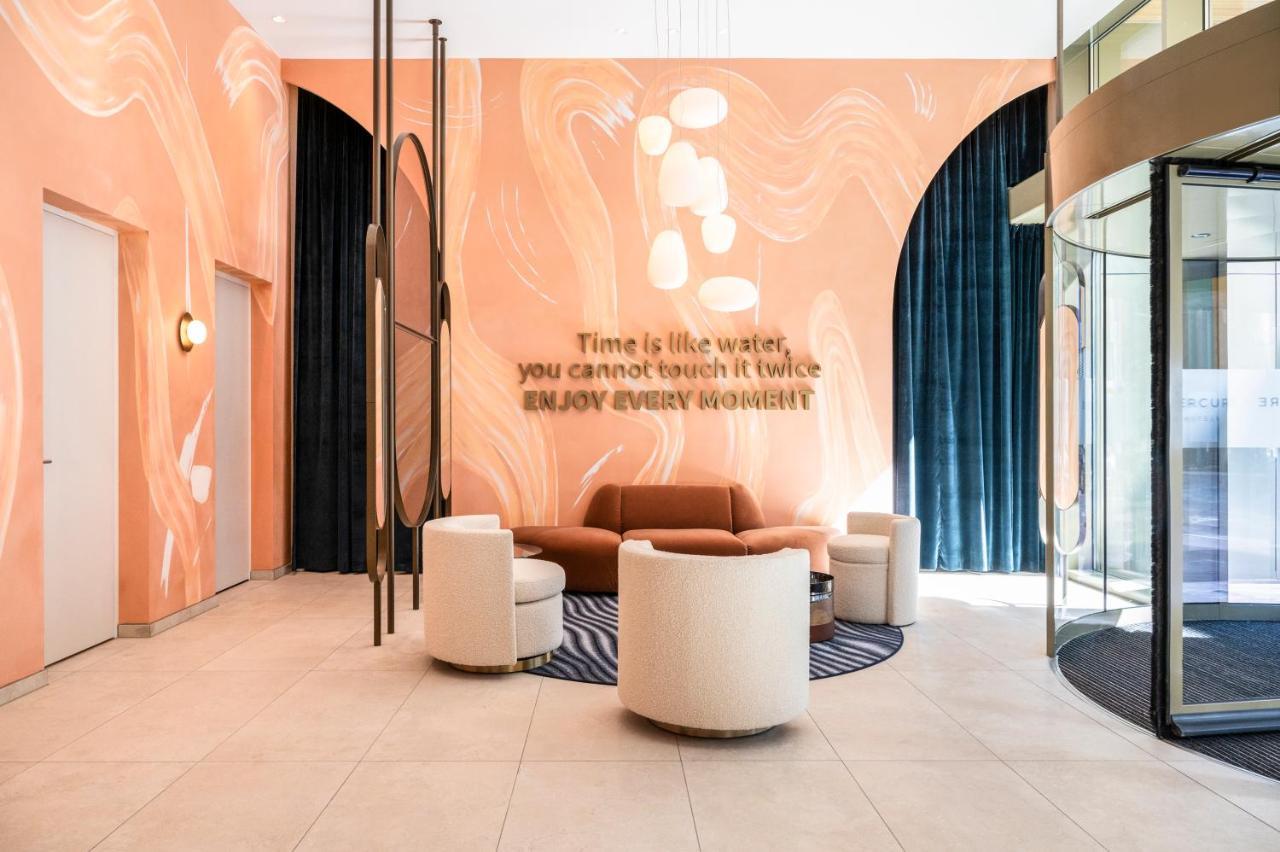 Hotel Mercure North Station 4*