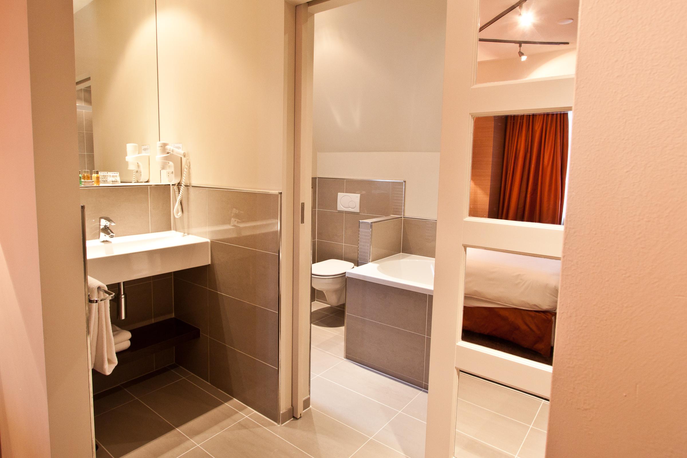 The Delphi - Townhouse Hotel 4*