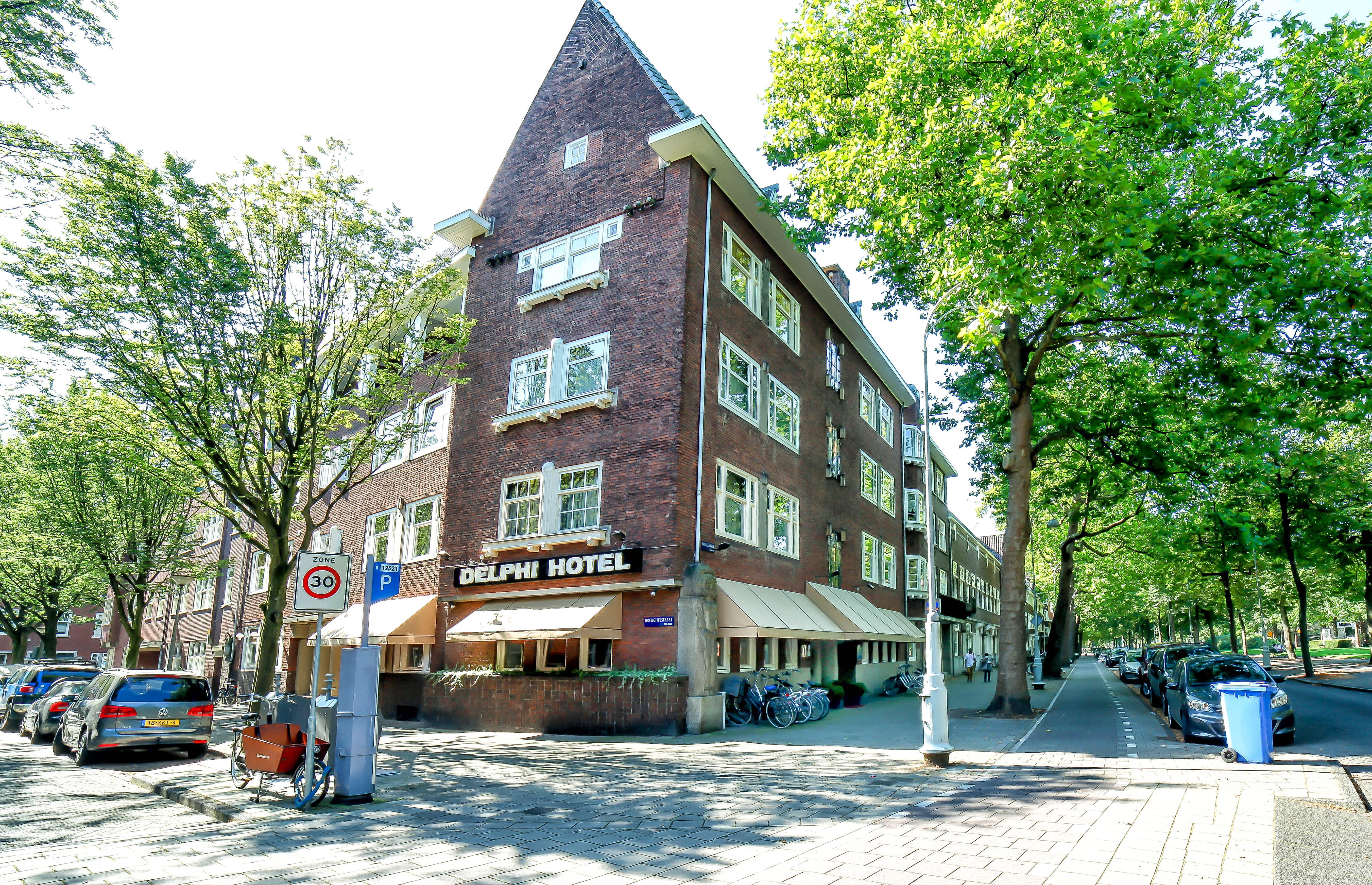 The Delphi - Townhouse Hotel 4*