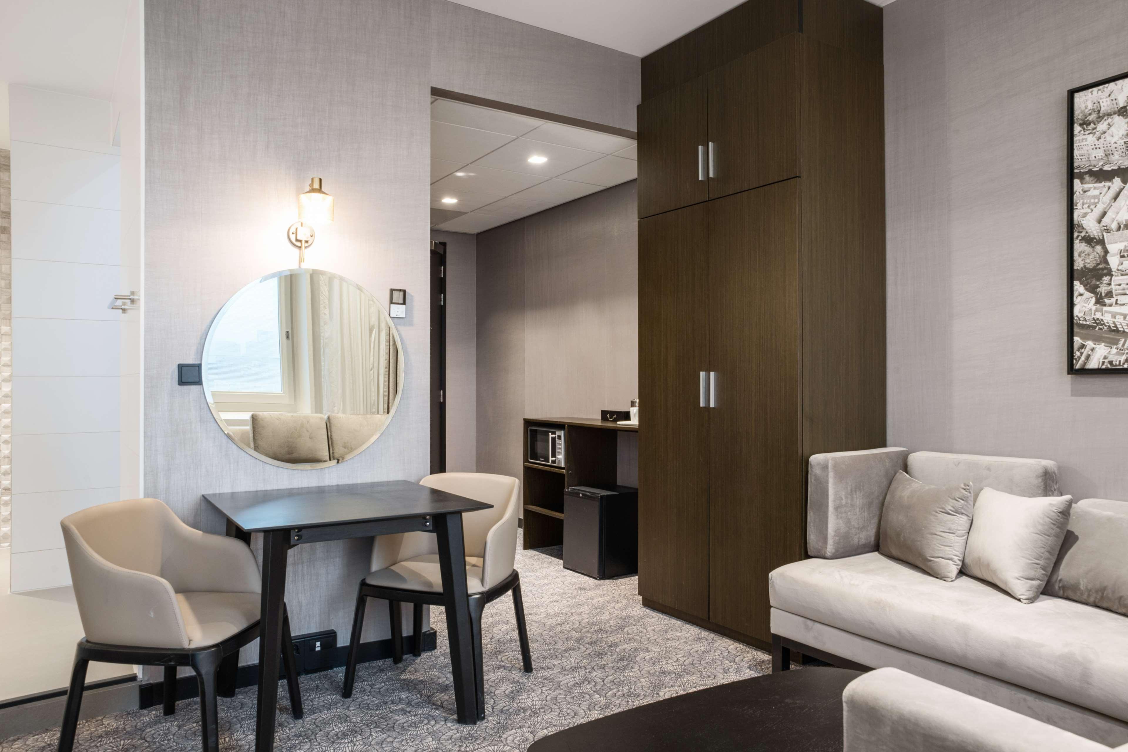 Hotel Radisson And South 4*
