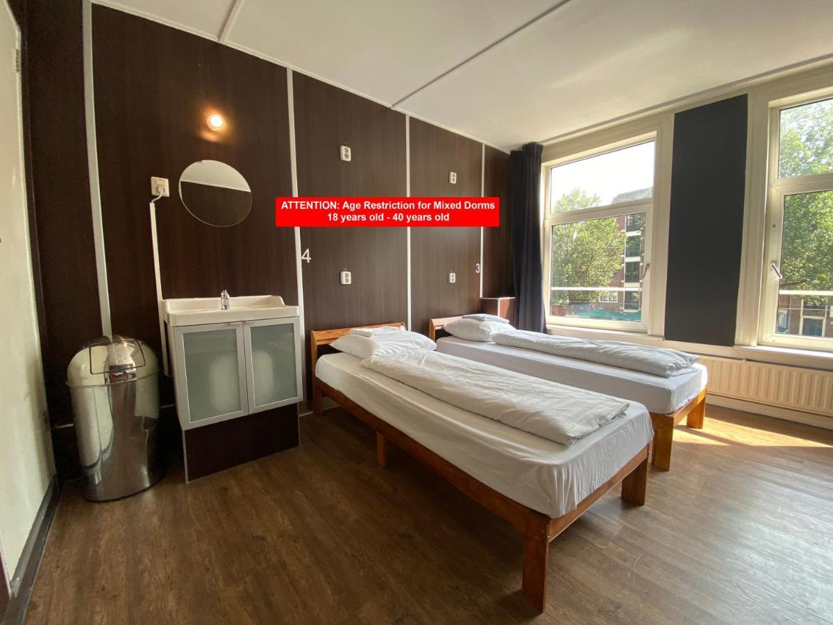 Utopia Hostal