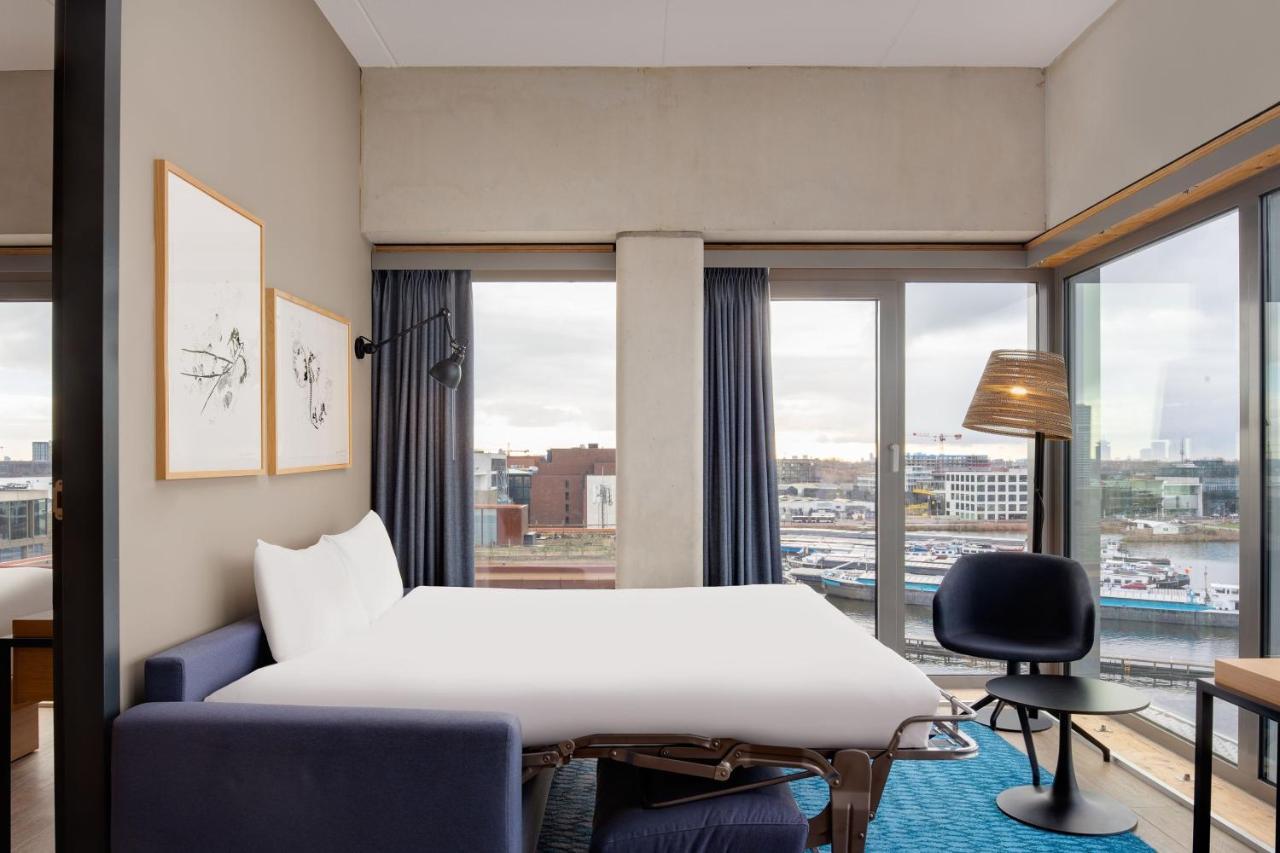 By Marriott Houthavens Hotel 4*