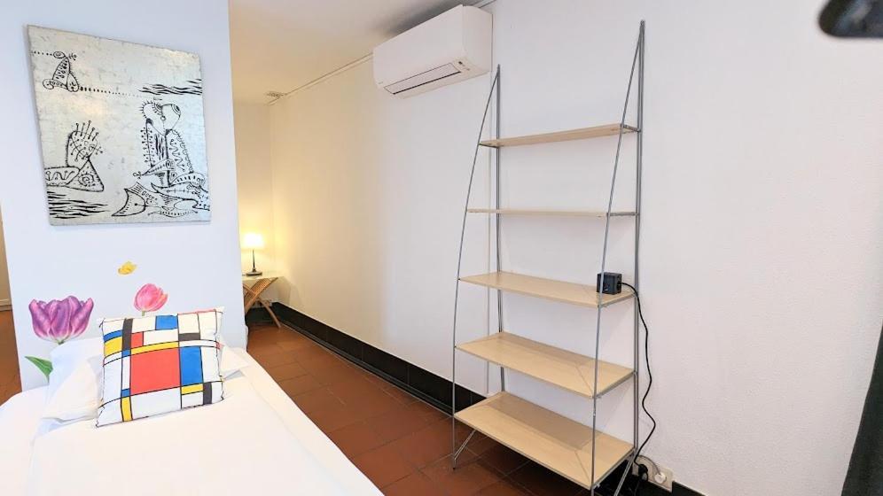 Apartahotel The In The Center 4*