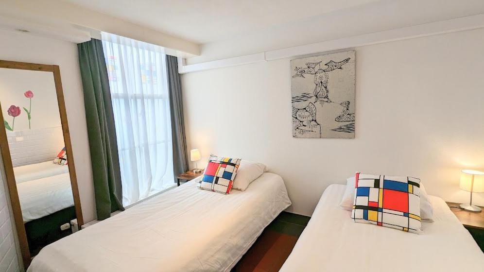 The In The Center Apartahotel 4*