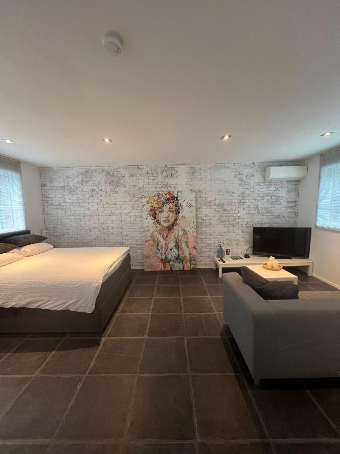 Bed and breakfast Sloterpark Ámsterdam