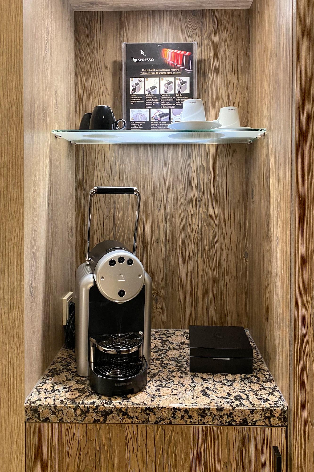Xo Blue Square Hotel