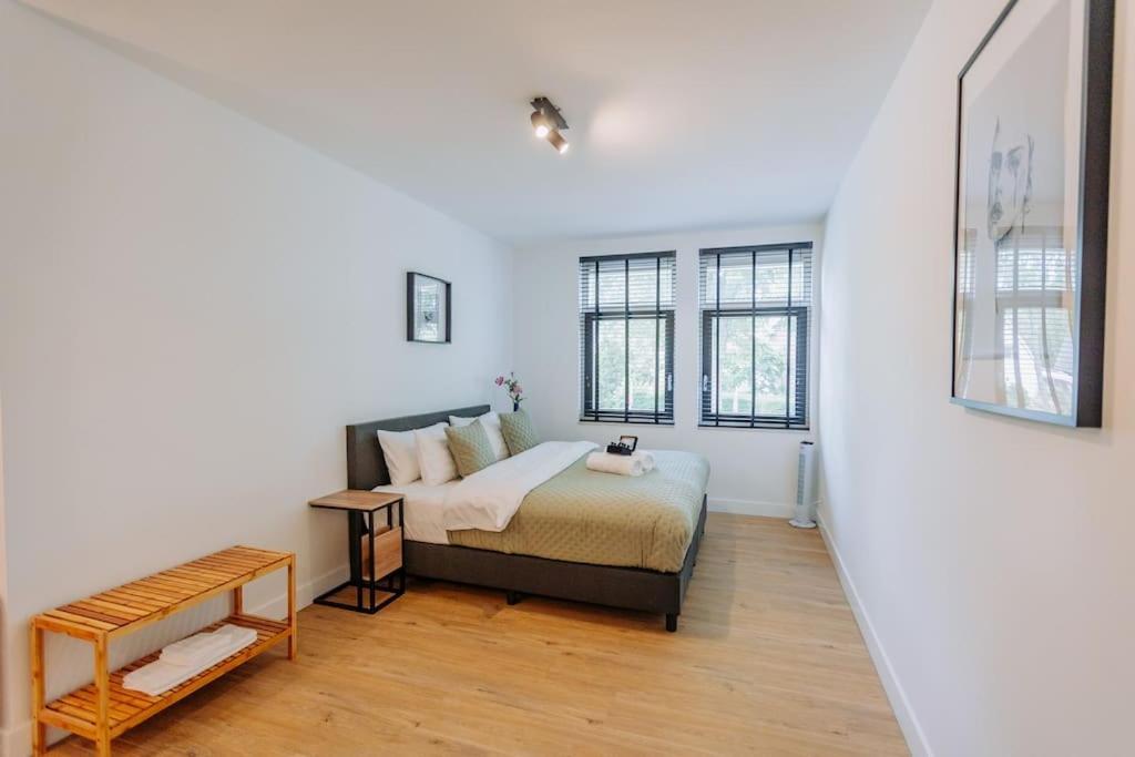 Brand New Luxurious 6 Bedroom In Villa