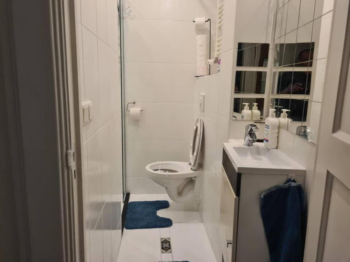 Hébergement de vacances 2 Double Bed In Sunny House In West Amsterdam