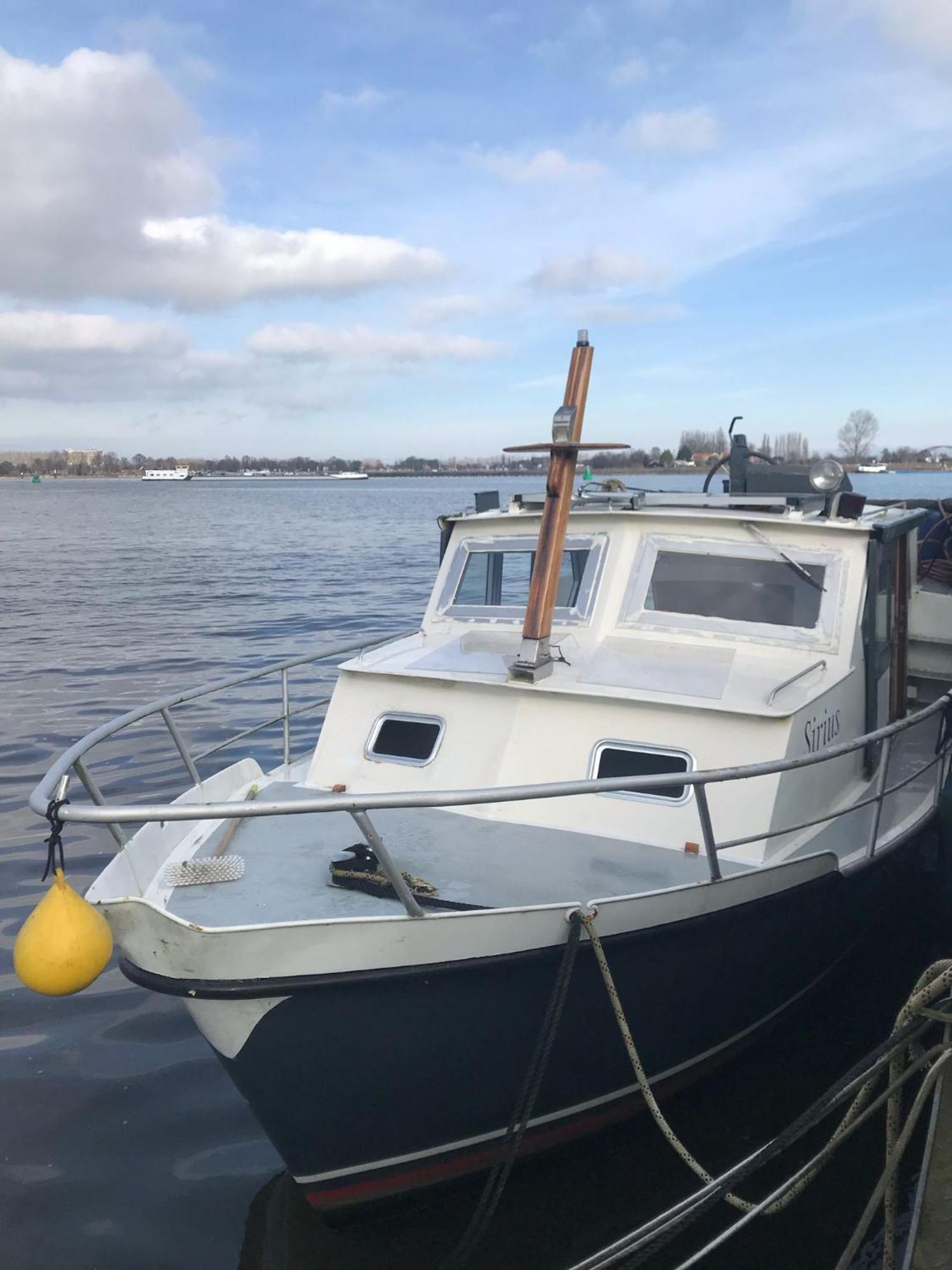 Bateau-hôtel Sailing