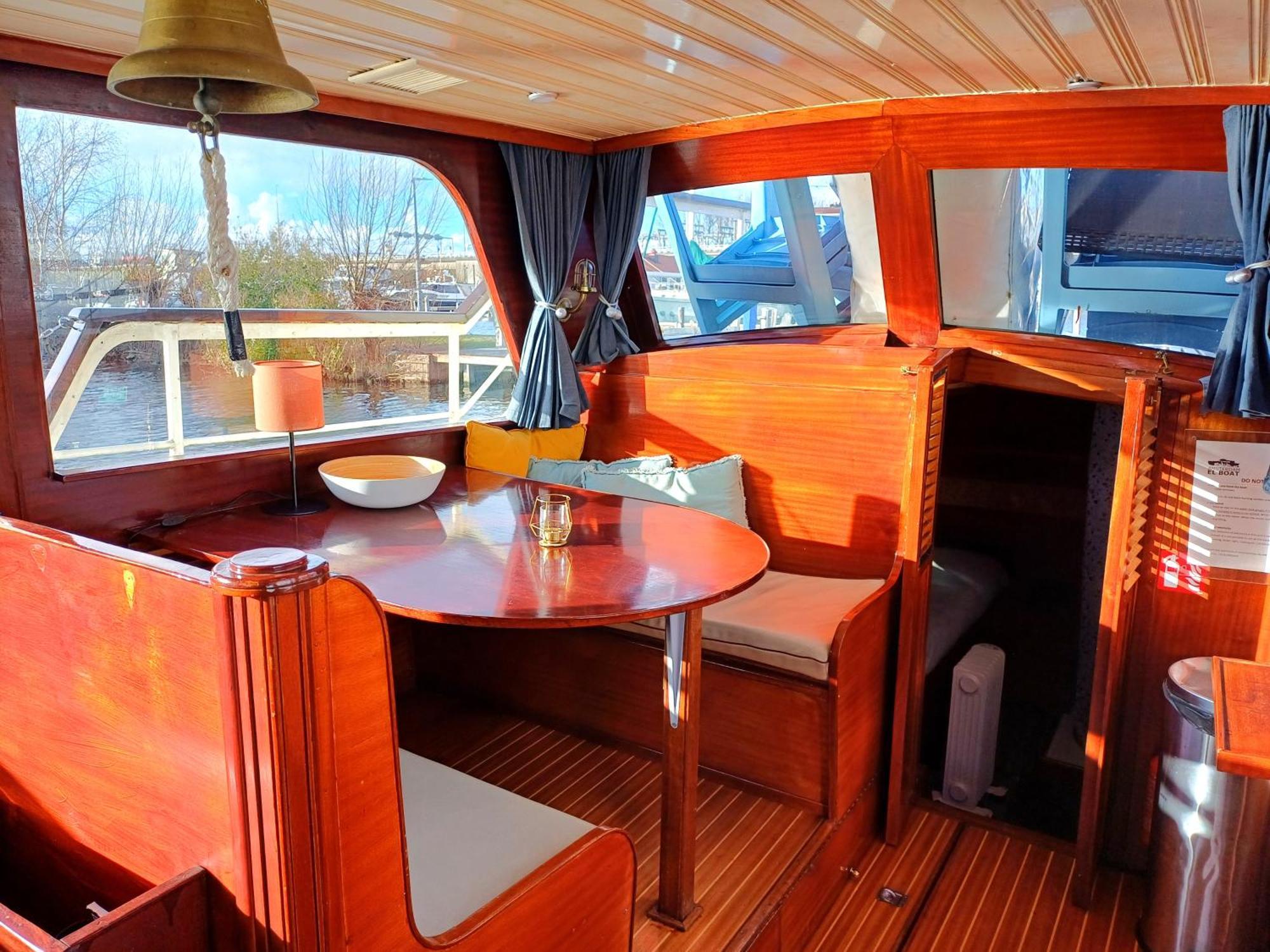 Motorjacht Flint