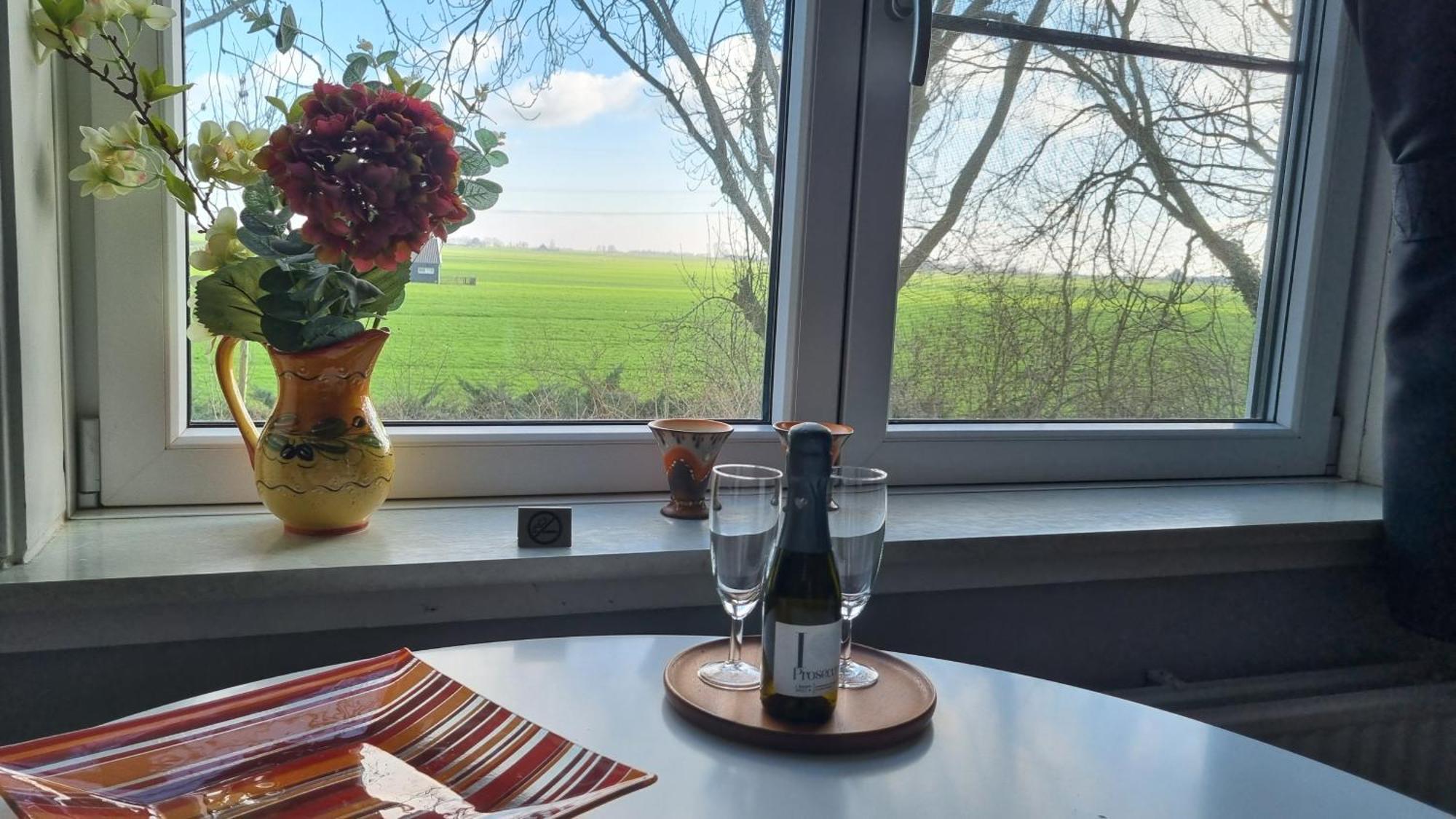Couette-café Farmer , Bed, Bike And Breakfast In