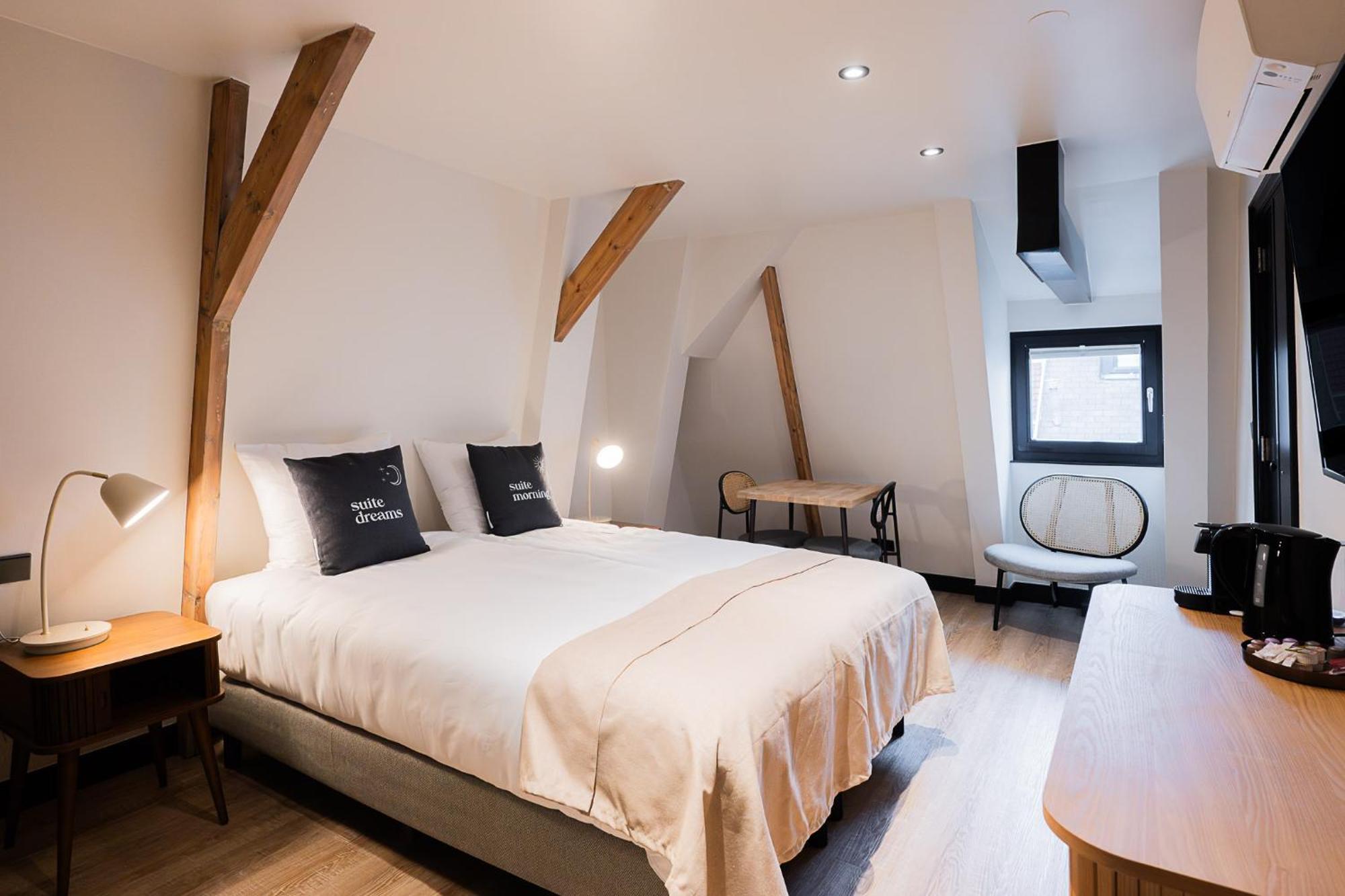 Limehome Leidsekruisstraat Hotel *