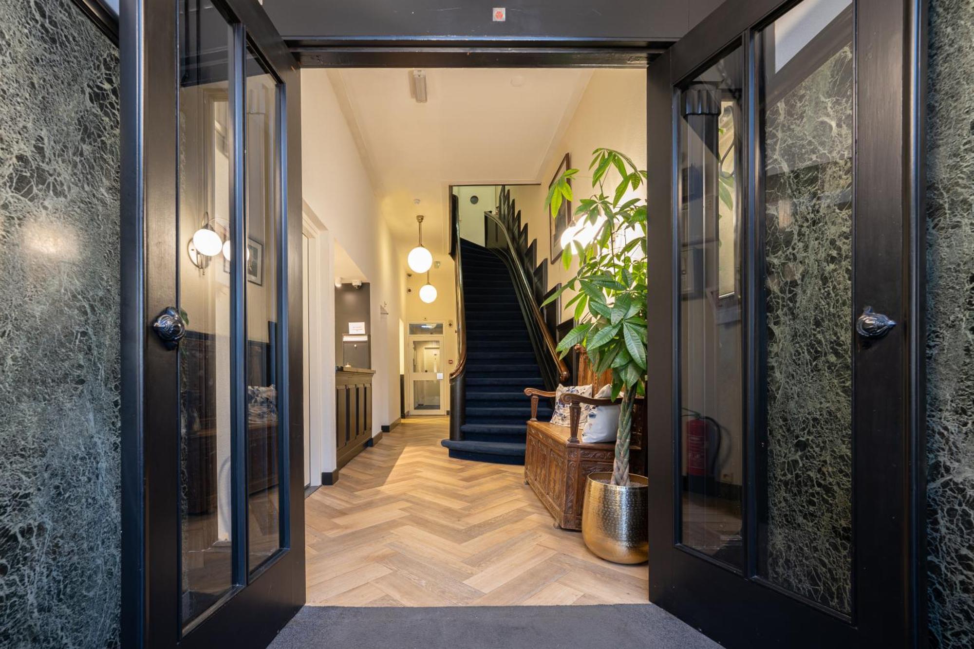 Atlas Vondelpark Hotel