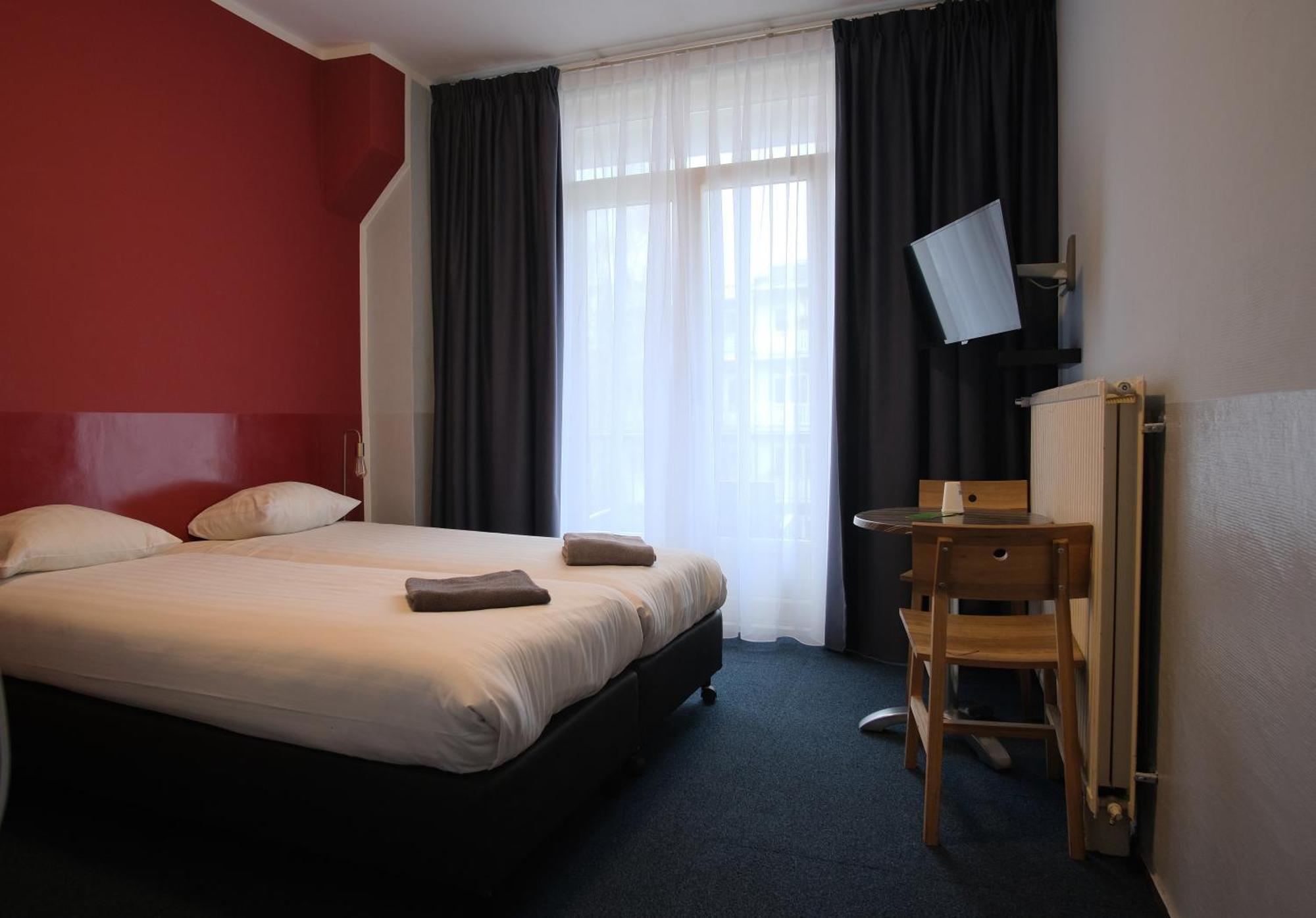 Abba Hotel *