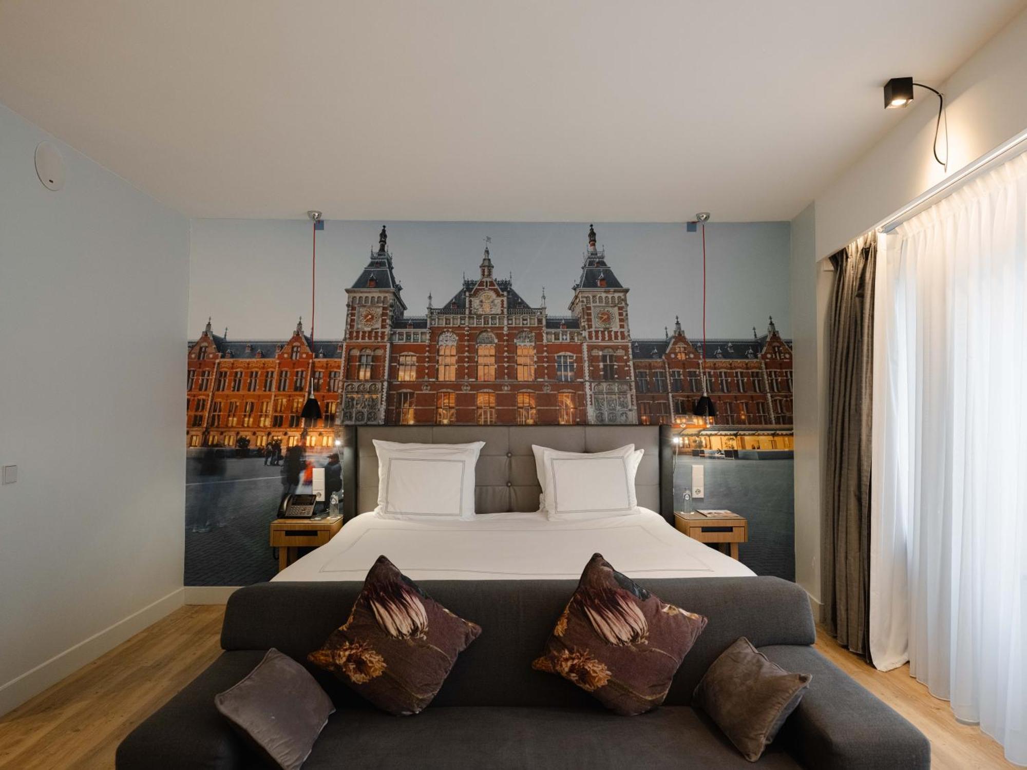 Swissôtel 4* Amsterdam