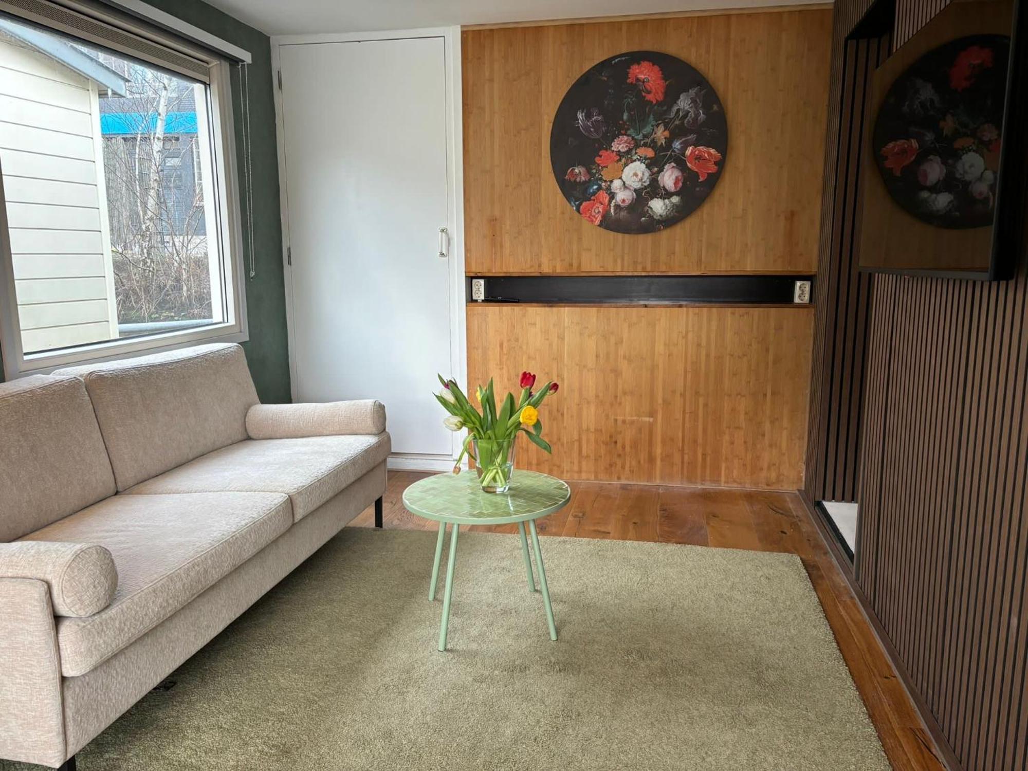 Bed and breakfast Luxury On Robs Houseboat Special For Couples Ámsterdam