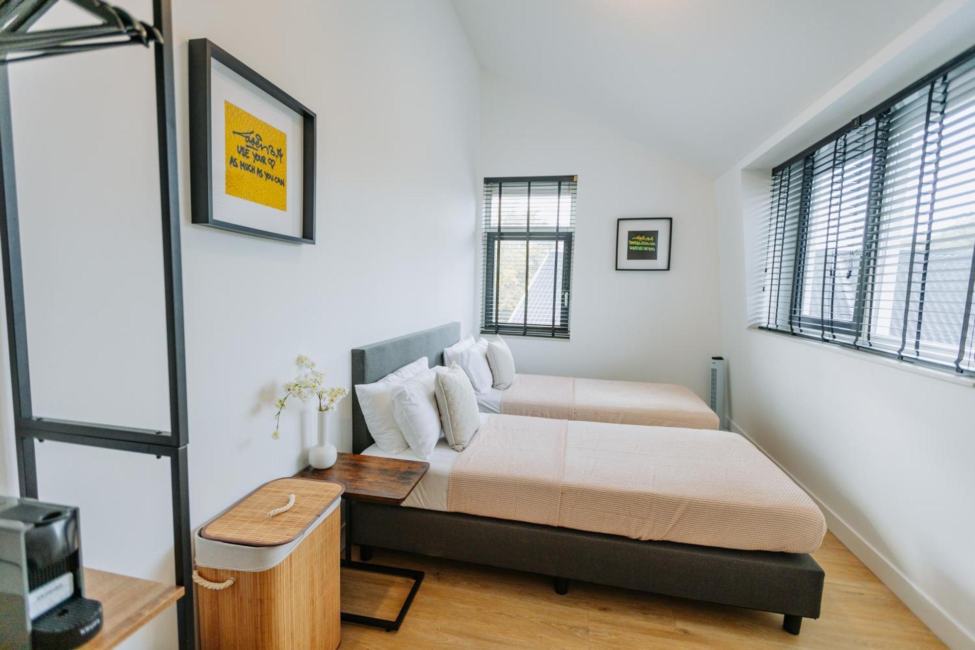 Dutch Design With 6 Luxurious Bedrooms Villa Amsterdam