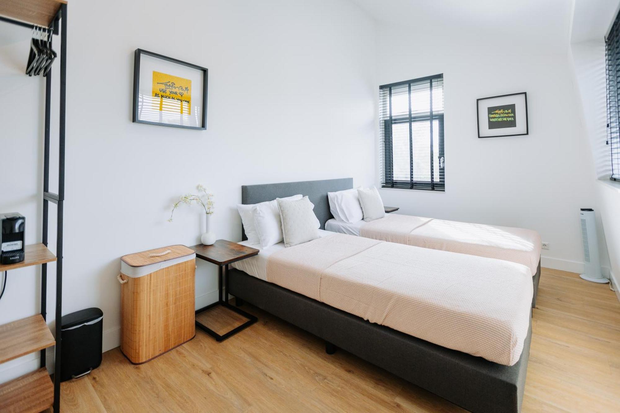 Villa Dutch Design With 6 Luxurious Bedrooms *