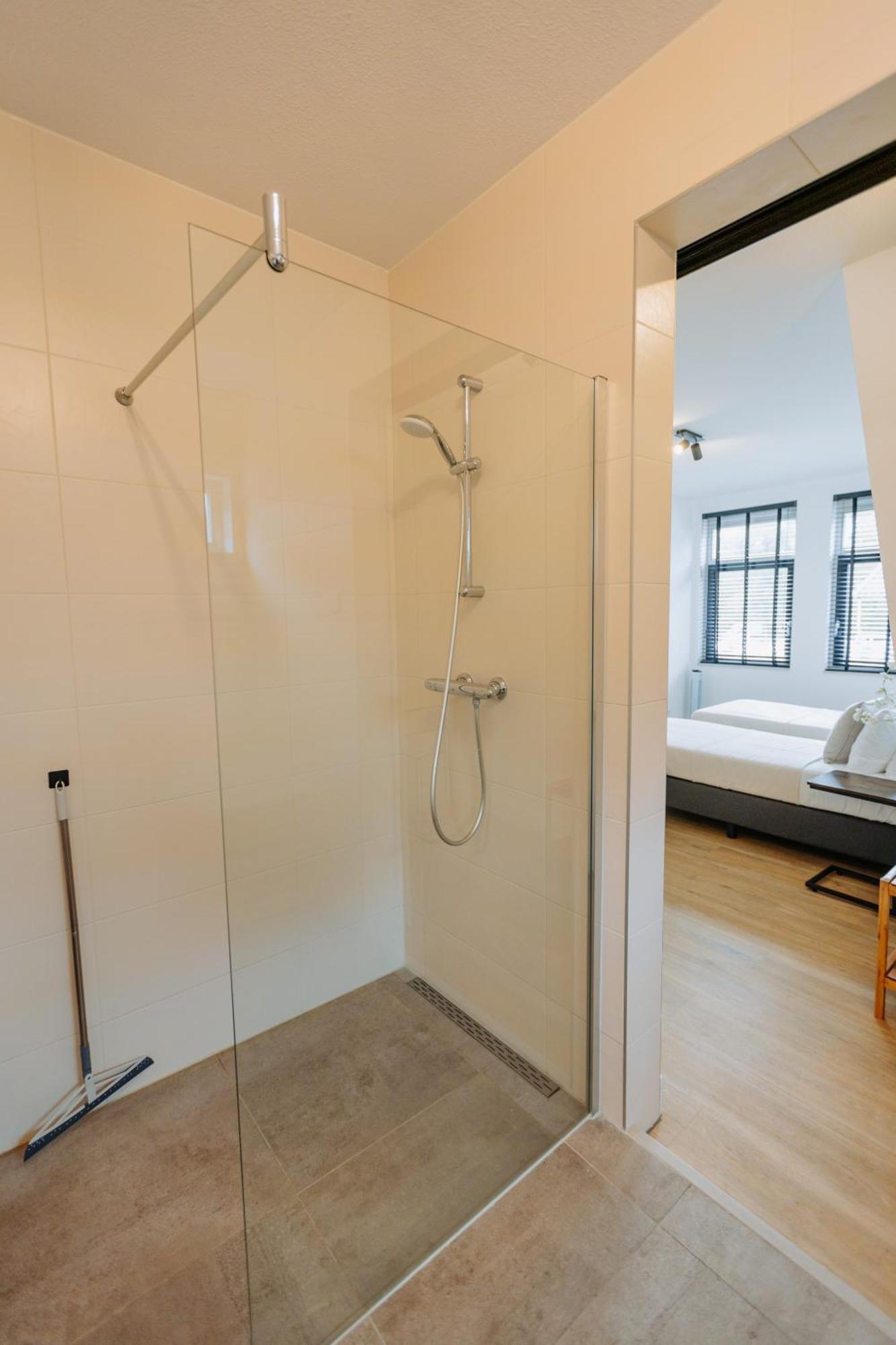 Dutch Design With 6 Luxurious Bedrooms Amsterdam