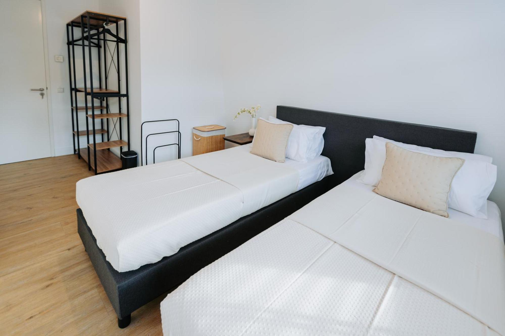 Dutch Design With 6 Luxurious Bedrooms Villa Amsterdam