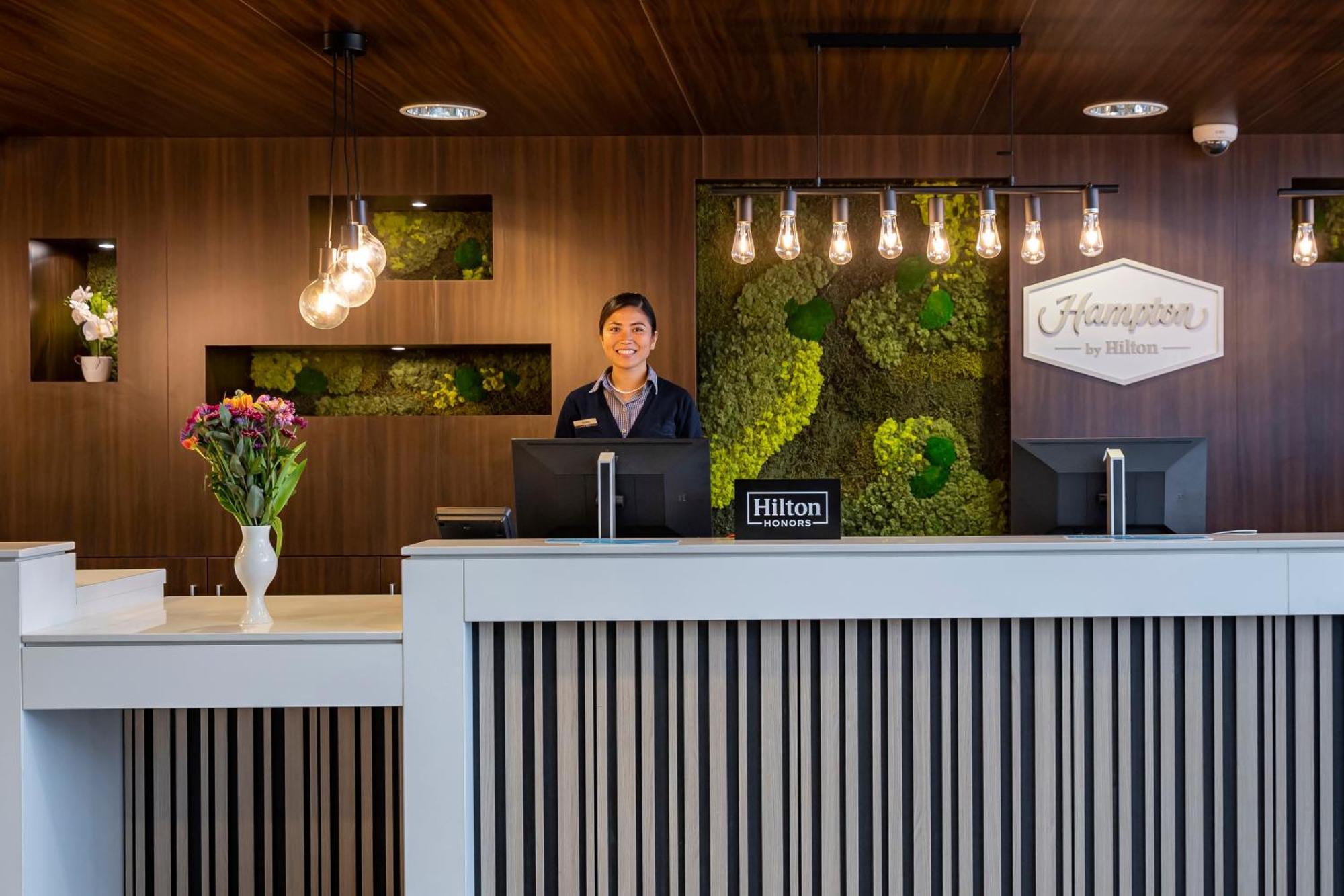 Hampton By Hilton Arena Boulevard