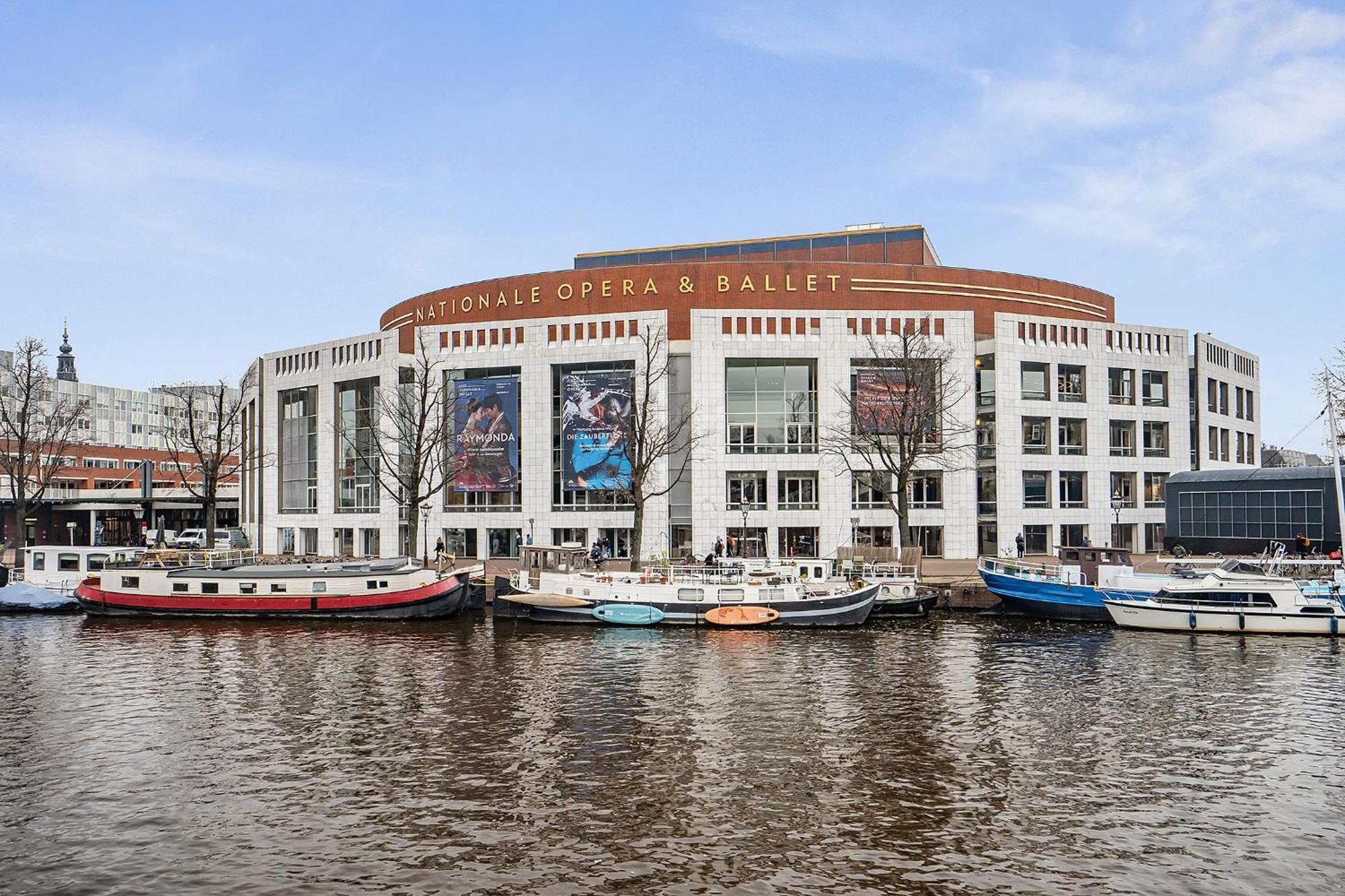 Amstel Houseboat Right Across The Opera Apartamento *
