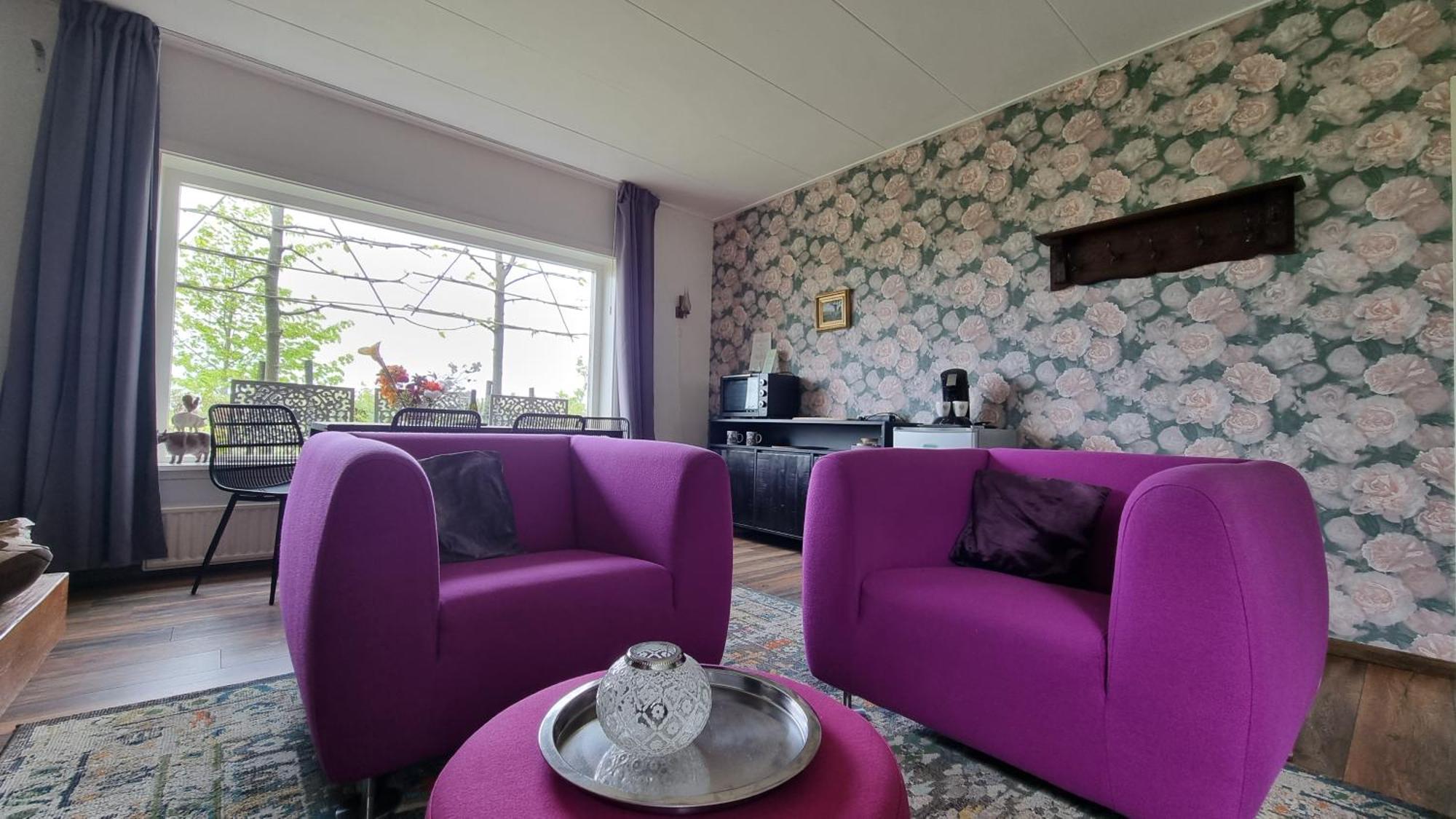 Farmer , Bed, Bike And Breakfast In Couette-café 2*
